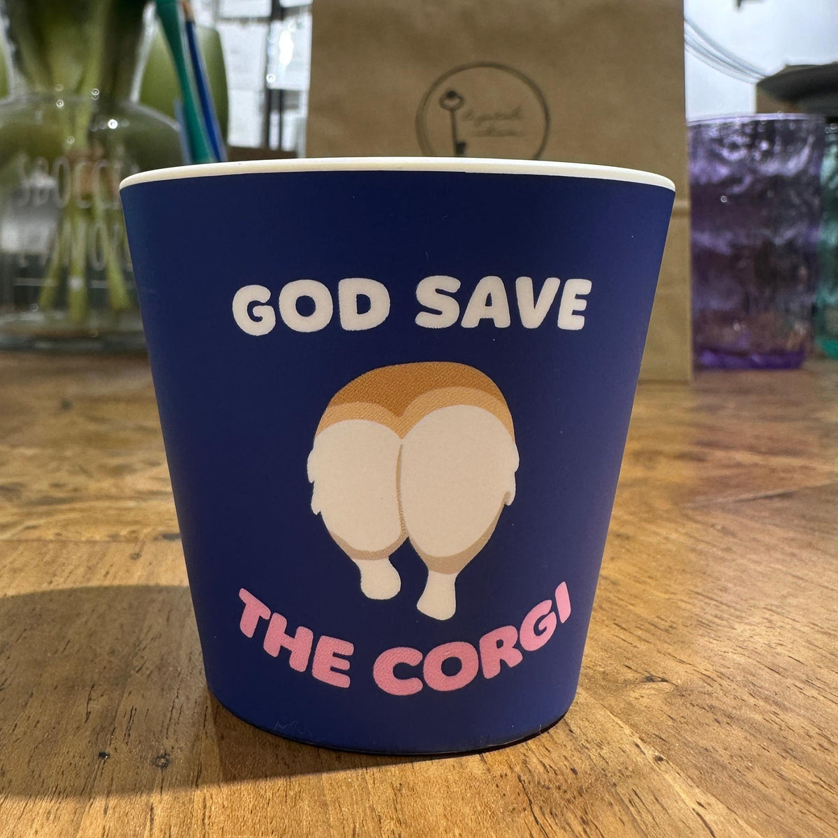 Espresso cup - Nina "God save the corgi"