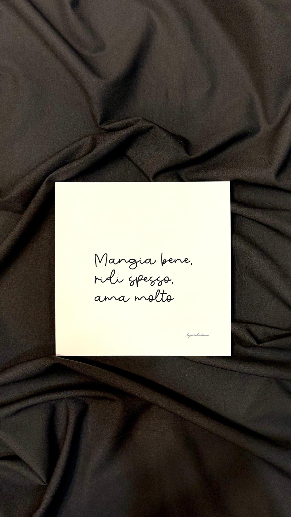 GLI ESSENZIALI - 20x20cm