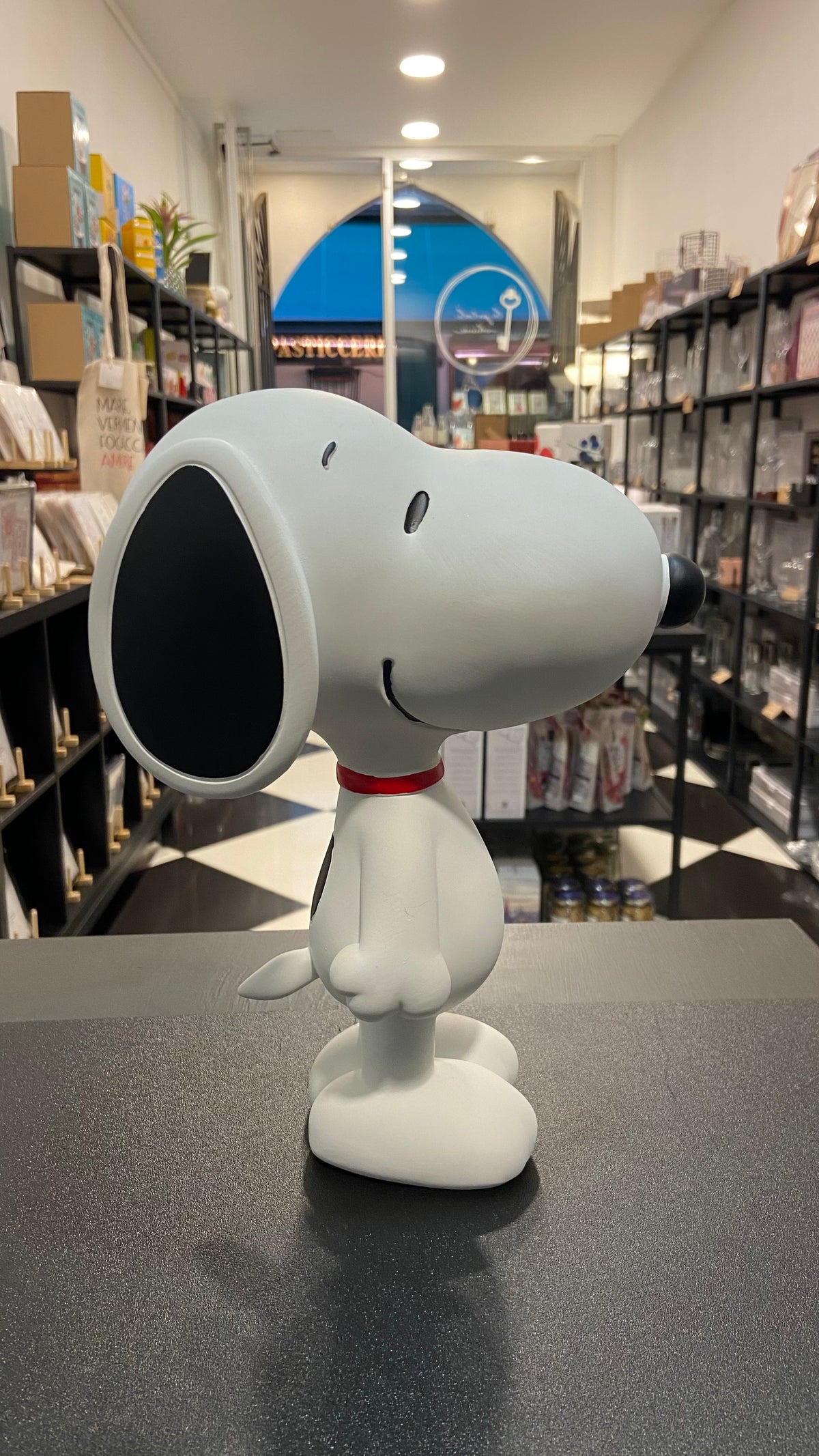 STATUA SNOOPY - Standing - 25cm